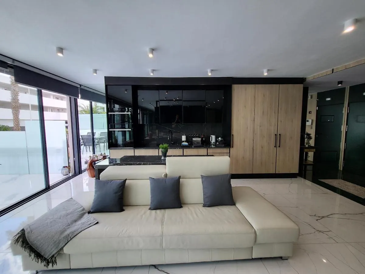 Sea View Luxury Apartment - Playa Del Duque Costa Adeje  0*, Costa Adeje (Tenerife)